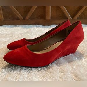 Bandolino Red Suede Wedges -Size 8